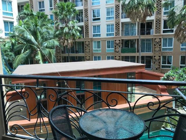 Atlantis Waterpark Appartement Jomtien Beach Buitenkant foto